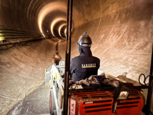 Passender Beleuchtung, Projektionen und eigenes Sounddesign sorgte für eine besondere Atmosphäre