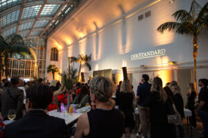 Rund 400 Gäste aus Wirtschaft und Werbung, Politik und Kultur haben auch in diesem Jahr mit dem Qualitätsmedium gefeiert